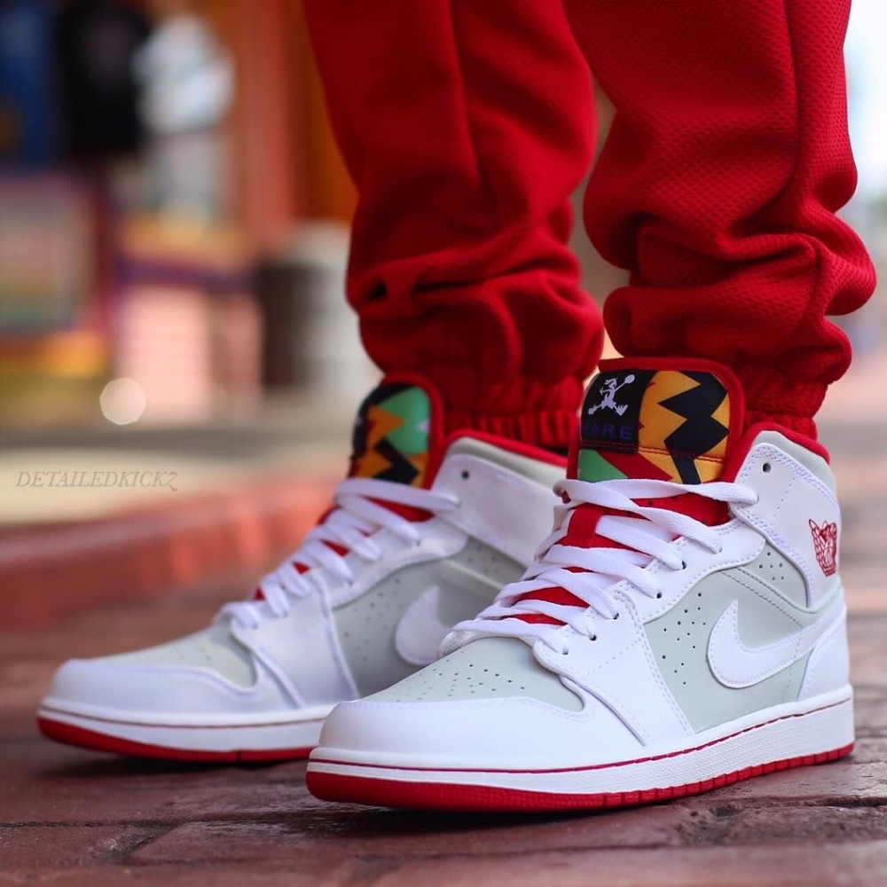 Air Jordan 1 Hare